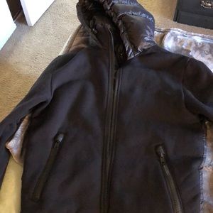 Lululemon men’s puffer jacket